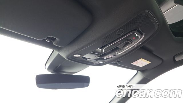 Audi A6 2021 — photo 25