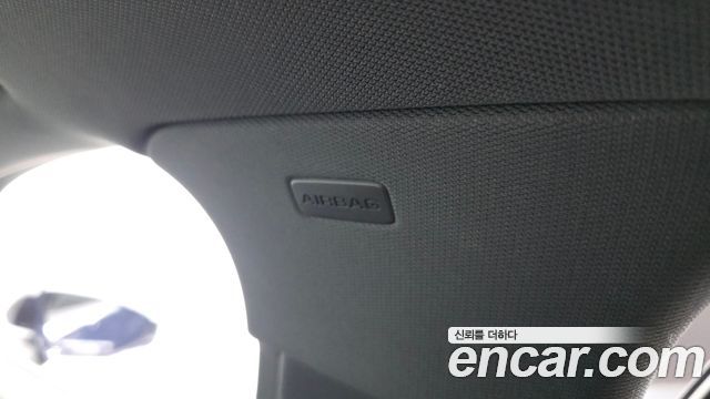 Audi A6 2021 — photo 28
