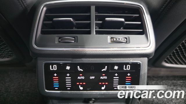 Audi A6 2021 — photo 29