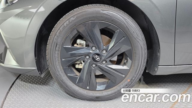 Hyundai AVANTE 2023 — photo 5