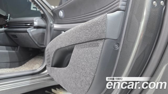 Hyundai AVANTE 2023 — photo 34