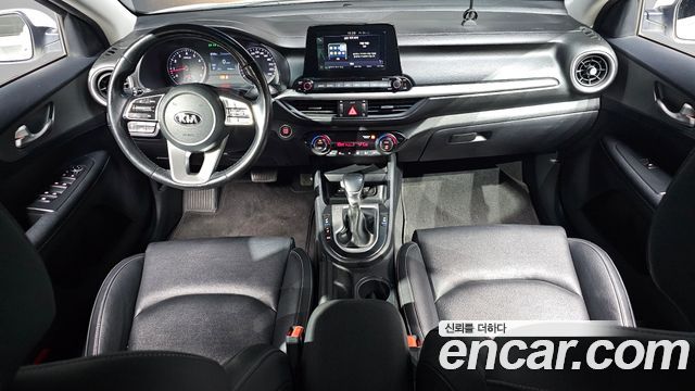 Kia K3 2019 — photo 10