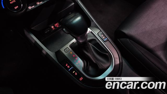 Kia K3 2019 — photo 12
