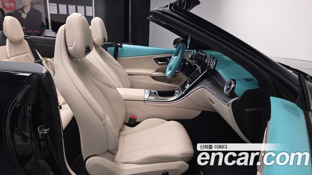 Mercedes-Benz CLE-Class 2025 — photo 16
