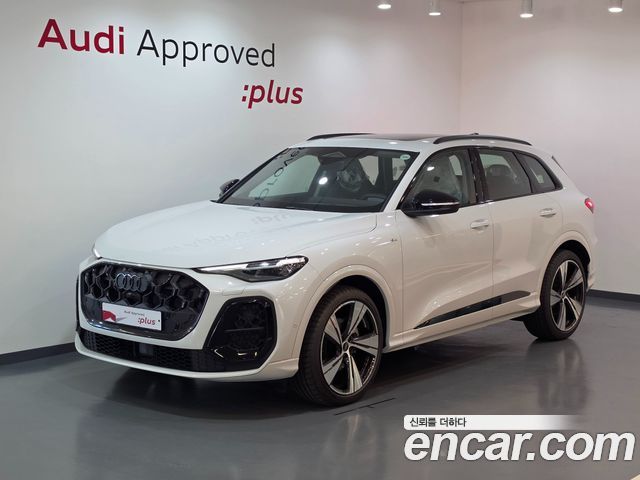 Audi Q5 2025 — photo 1