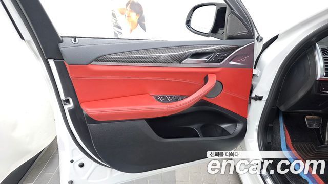 BMW X4M 2020 — photo 14