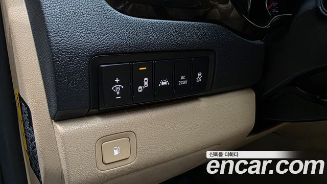 Kia Canival 2019 — photo 28