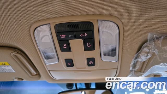 Kia Canival 2019 — photo 33