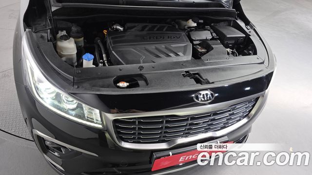 Kia Canival 2019 — photo 6