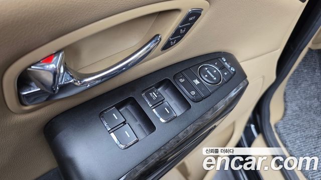 Kia Canival 2019 — photo 13