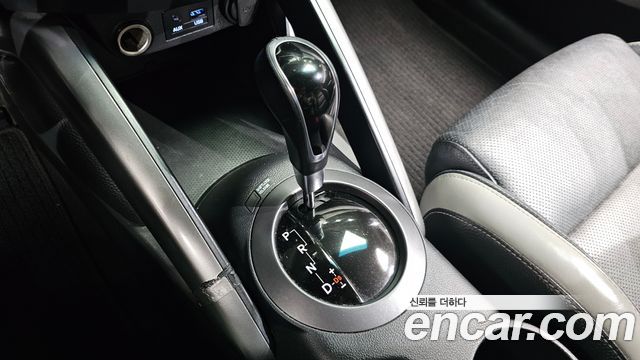 Hyundai Veloster 2016 — photo 12