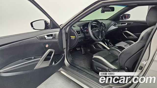 Hyundai Veloster 2016 — photo 13