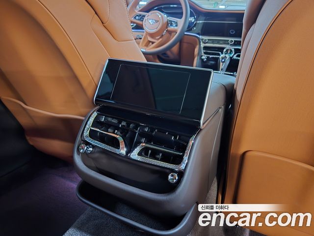 Bentley Flying Spur 2022 — photo 4
