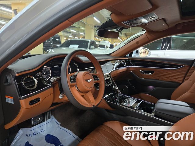 Bentley Flying Spur 2022 — photo 14