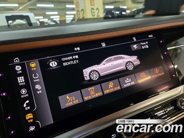 Bentley Flying Spur 2022 — photo 17