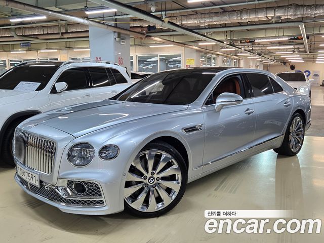 Bentley Flying Spur 2022 — photo 20