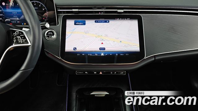 Mercedes-Benz E-Class 2025 — photo 14