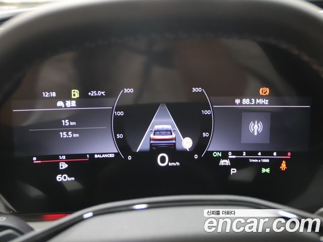 Audi Q5 2025 — photo 8