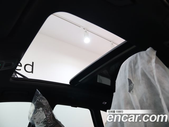 Audi Q5 2025 — photo 18
