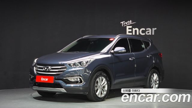 Hyundai Santafe 2018 — photo 1