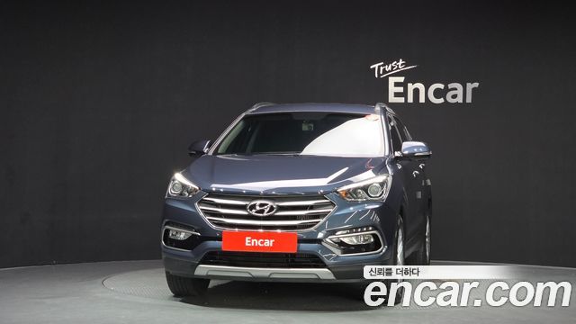 Hyundai Santafe 2018 — photo 3
