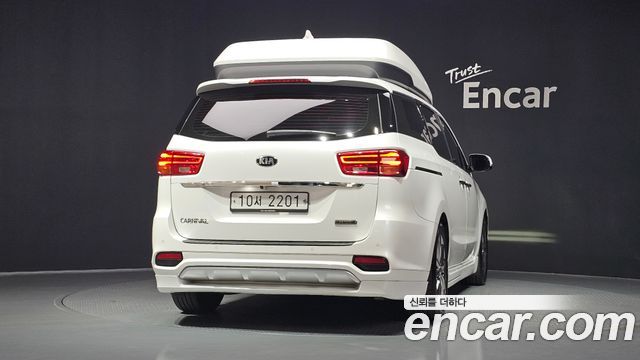 Kia Canival 2019 — photo 4