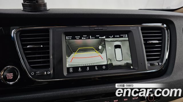 Kia Canival 2019 — photo 21
