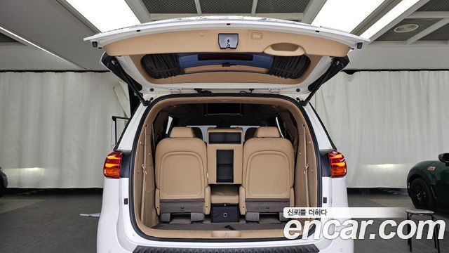 Kia Canival 2019 — photo 26