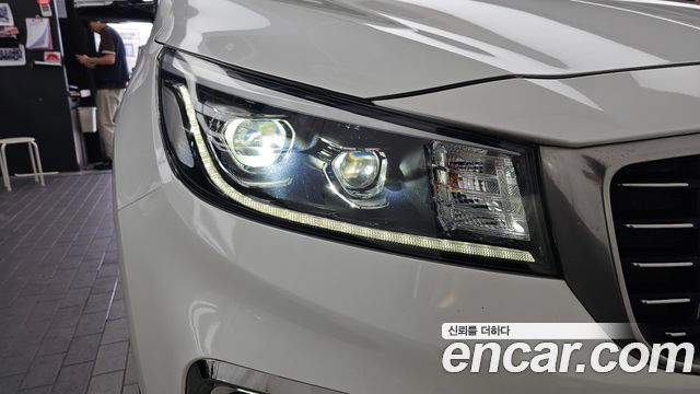 Kia Canival 2019 — photo 8