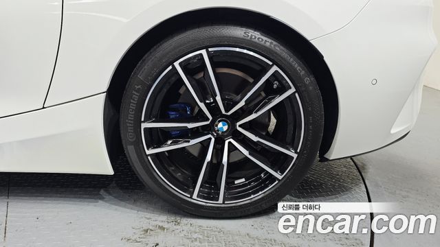 BMW Z4 2025 — photo 7