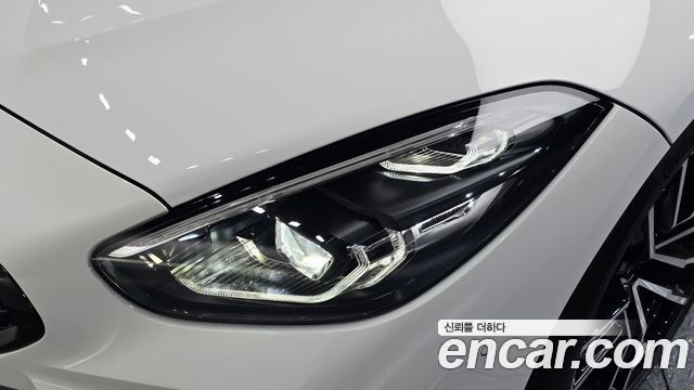 BMW Z4 2025 — photo 8