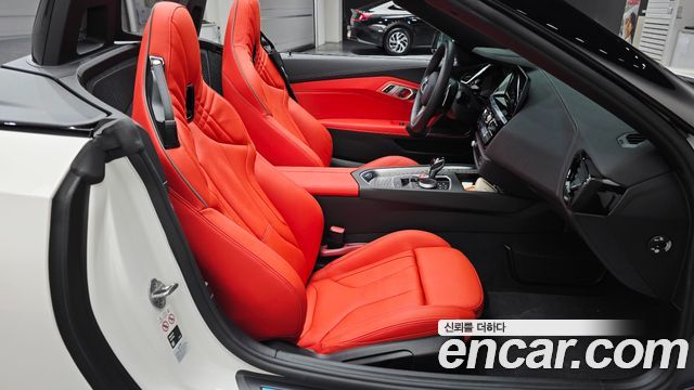 BMW Z4 2025 — photo 16
