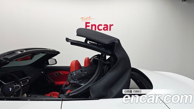 BMW Z4 2025 — photo 28