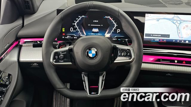 BMW 5-Series 2025 — photo 19