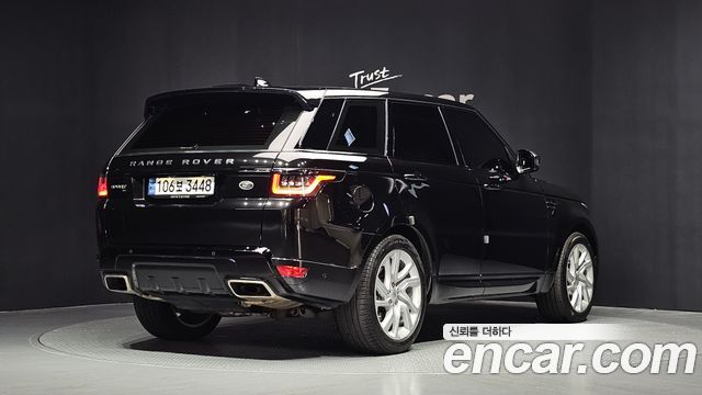Land Rover Range Rover Sport 2021 — photo 2