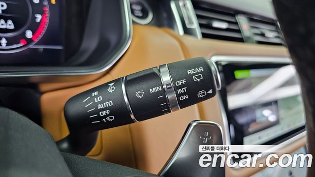 Land Rover Range Rover Sport 2021 — photo 28