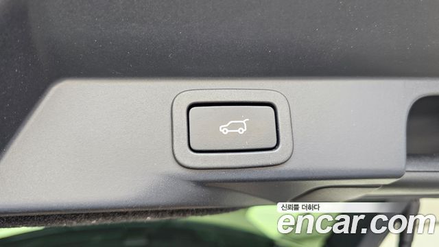 Land Rover Range Rover Sport 2021 — photo 32