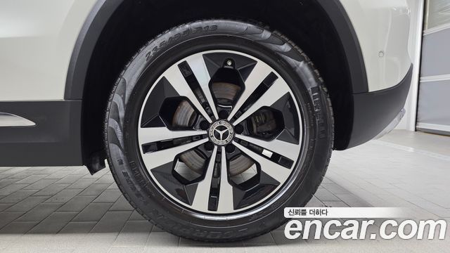 Mercedes-Benz GLA-Class 2021 — photo 7
