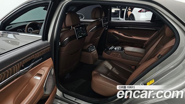 Genesis G90 2020 — photo 18