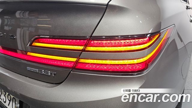 Genesis G90 2020 — photo 9