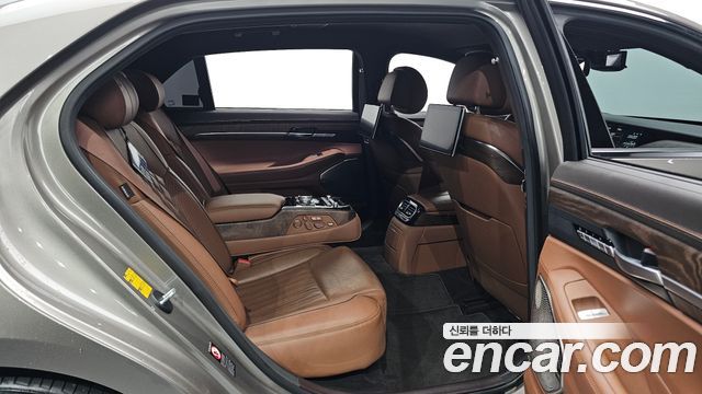 Genesis G90 2020 — photo 16