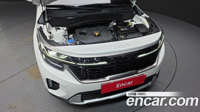 Kia Seltos 2023 — photo 6