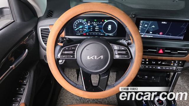 Kia Seltos 2023 — photo 18