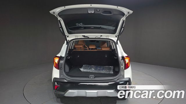 Kia Seltos 2023 — photo 24