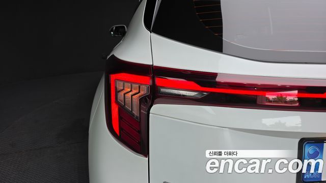 Kia Seltos 2023 — photo 9