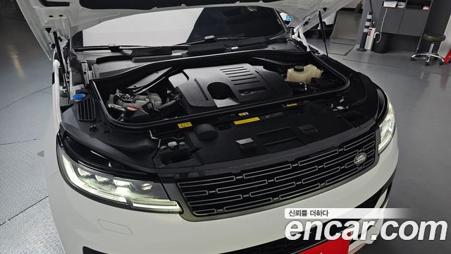 Land Rover Range Rover Sport 2025 — photo 6
