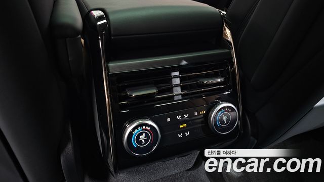 Land Rover Range Rover Sport 2025 — photo 25