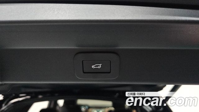 Land Rover Range Rover Sport 2025 — photo 38