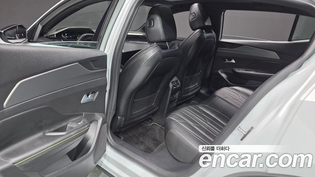 Peugeot 408 2025 — photo 18
