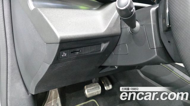 Peugeot 408 2025 — photo 25
